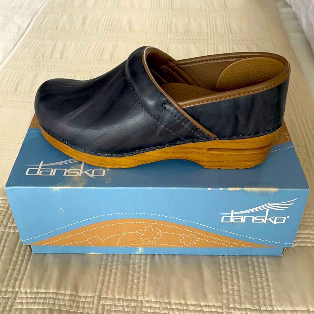 BNIB Dansko Professional Scrunch Grey Women’s Clog Size 39